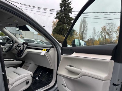 2025 Volvo EX90 Ultra