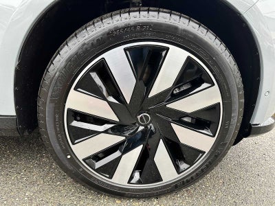 2025 Volvo EX90 Ultra