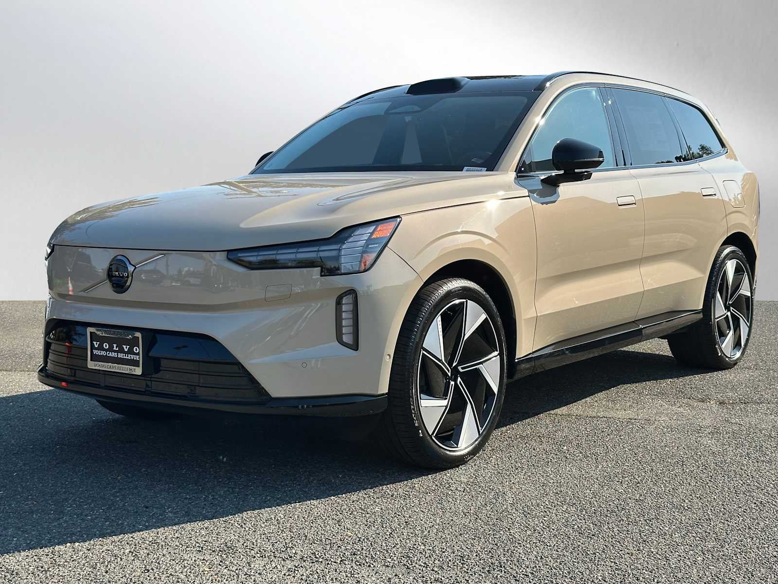 2025 Volvo EX90 Ultra