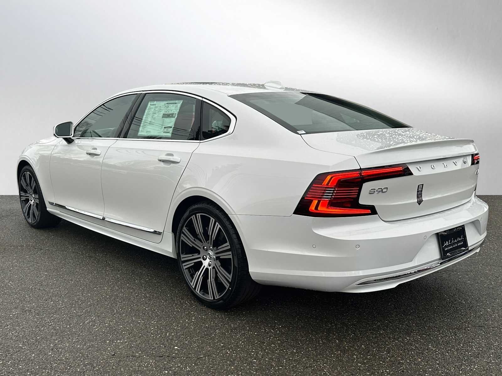 2025 Volvo S90 Plus