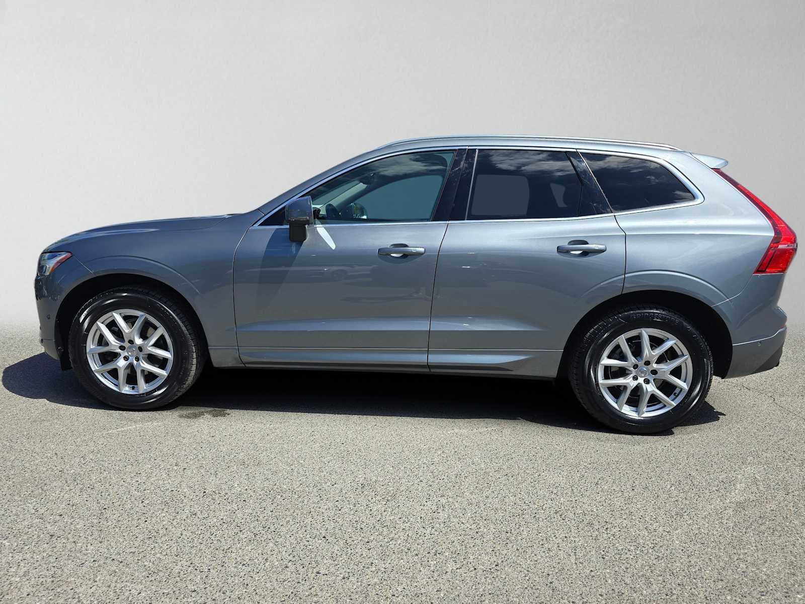 2019 Volvo XC60 Momentum