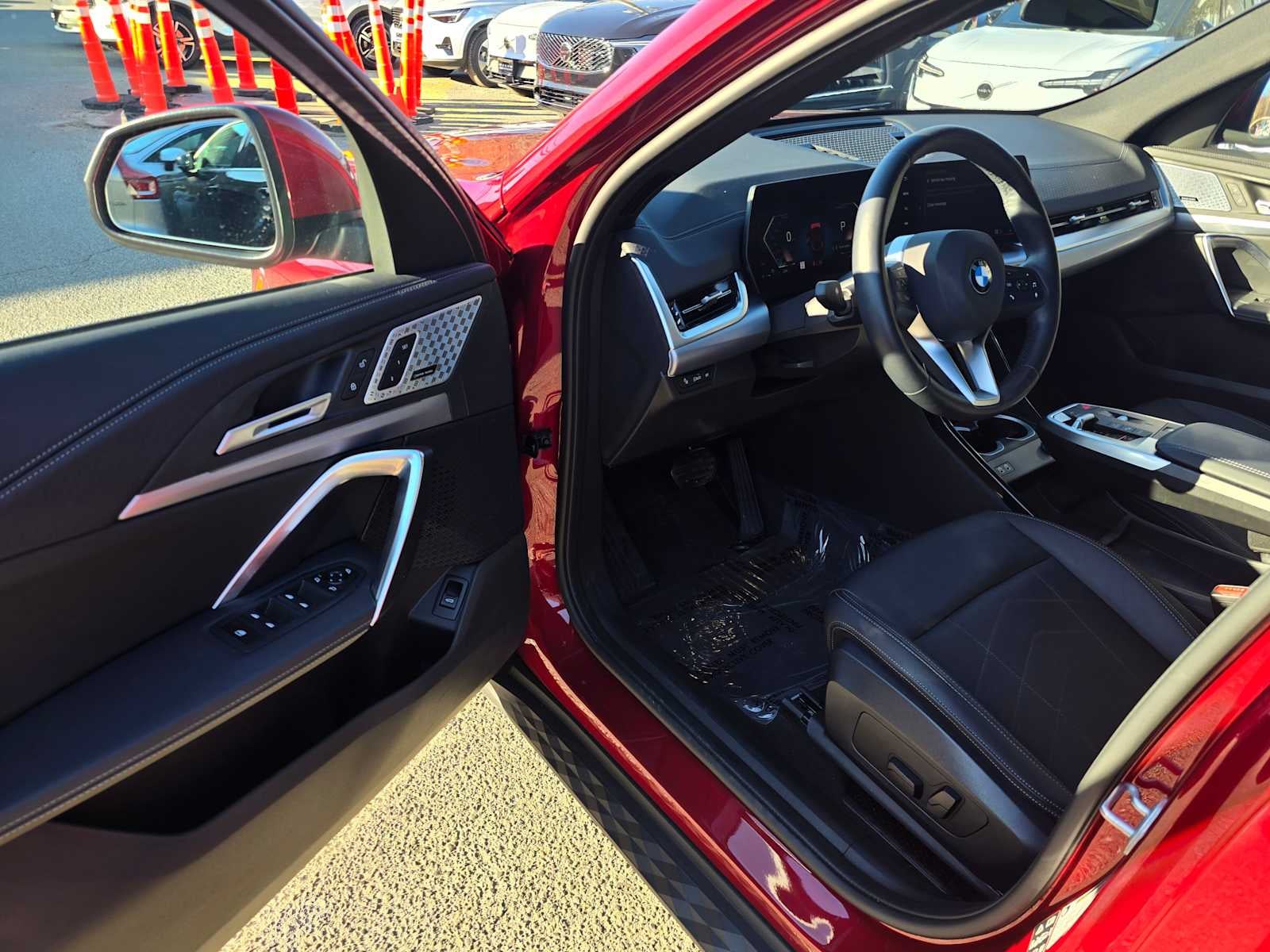 2025 BMW X2 xDrive28i