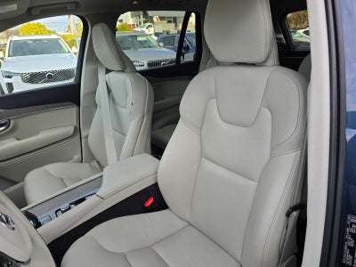 2023 Volvo XC90 Plus