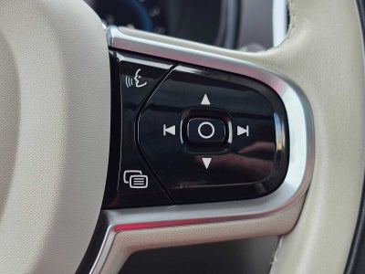 2023 Volvo XC90 Plus