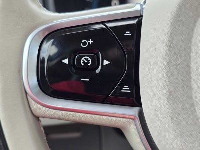 2023 Volvo XC90 Plus