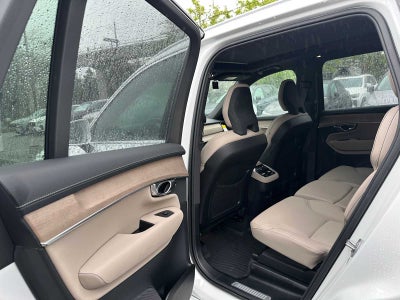 2025 Volvo XC90 Plus