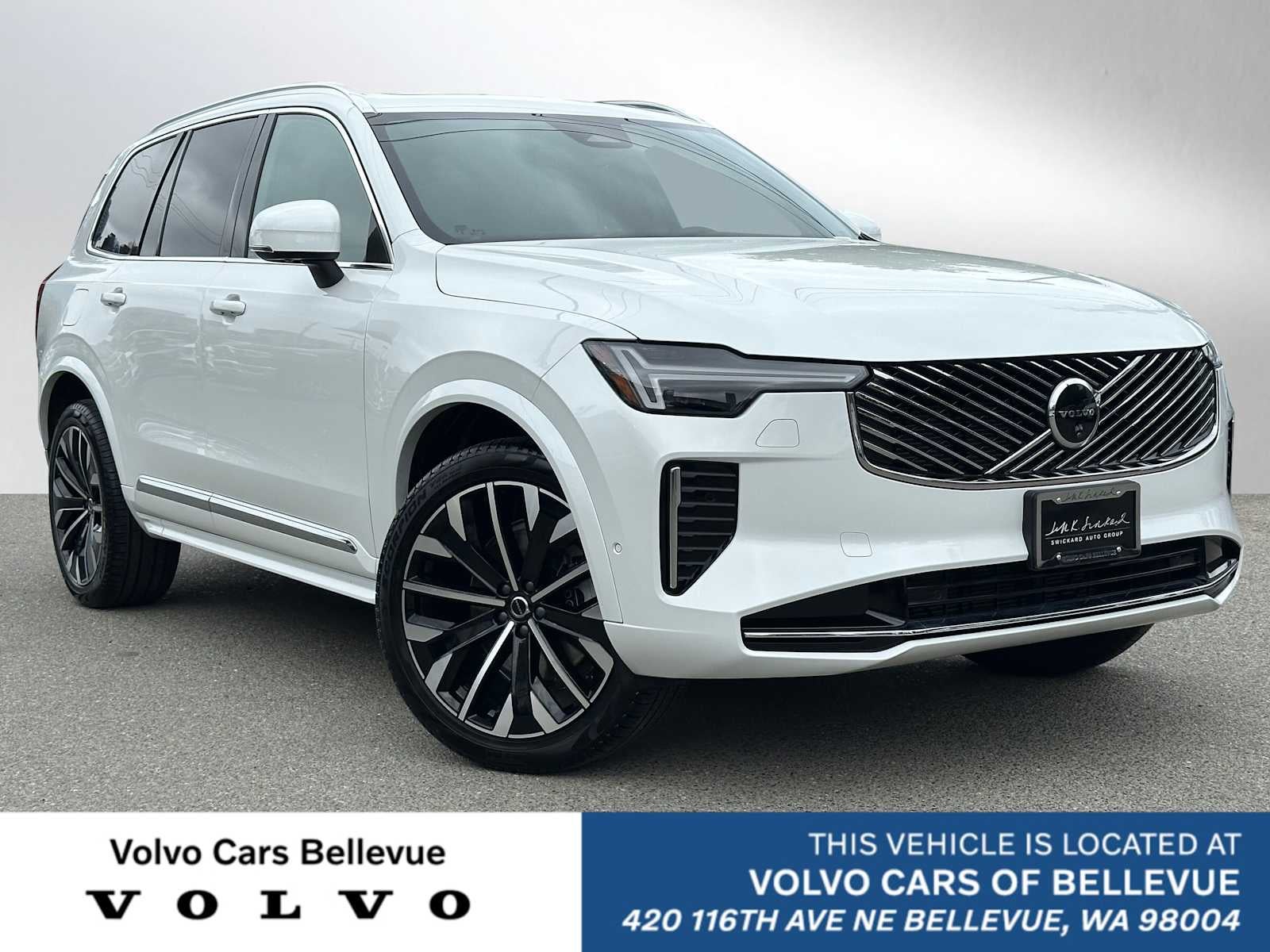 2025 Volvo XC90 B6 Plus Bright 7-Seater 4WD's photo