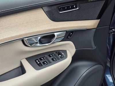 2026 Volvo XC90 Plus