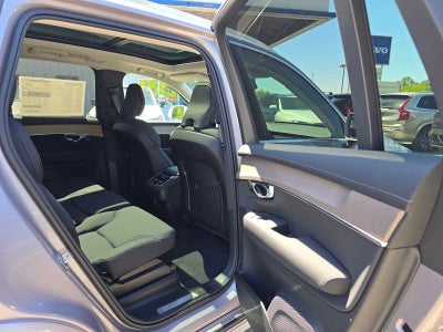 2026 Volvo XC90 Plus