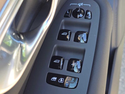 2026 Volvo XC90 Plus
