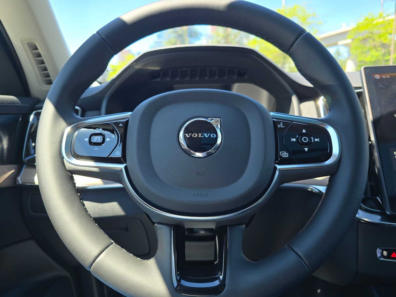 2026 Volvo XC90 Plus