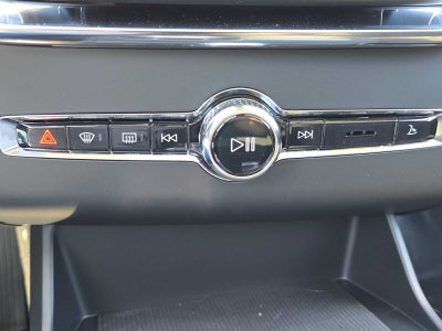 2026 Volvo XC90 Plus