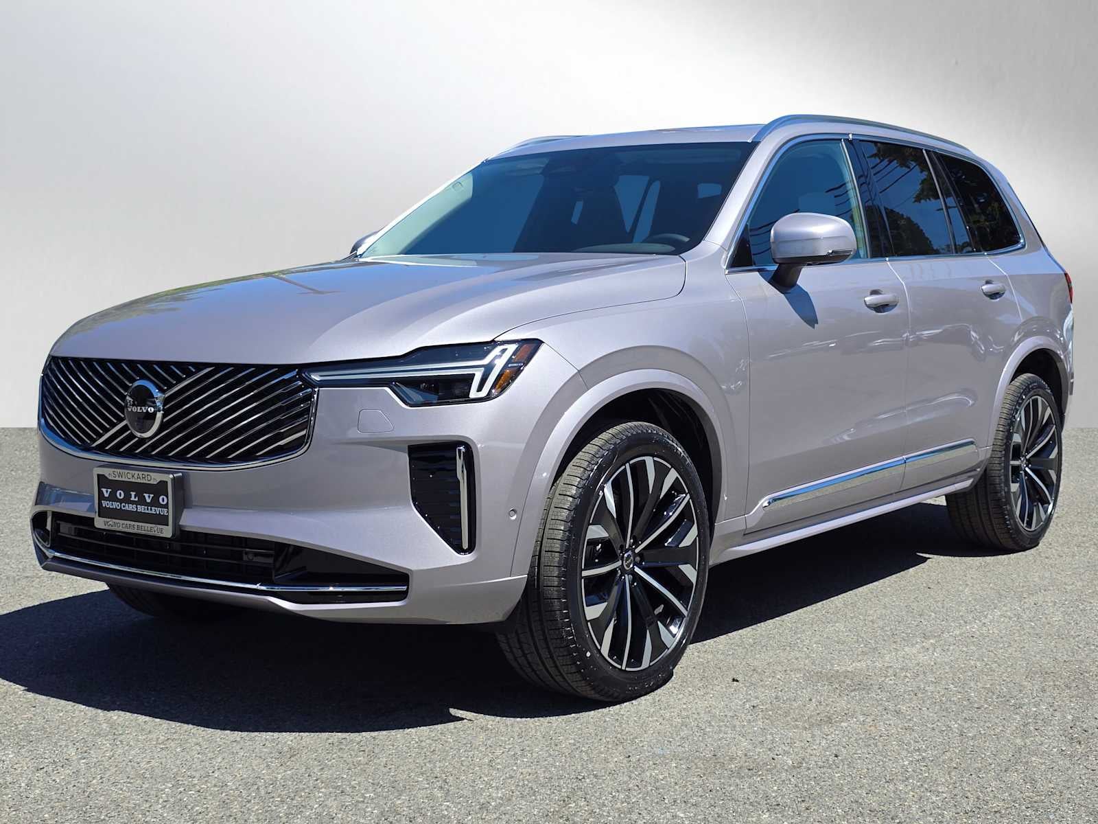 2026 Volvo XC90 Plus