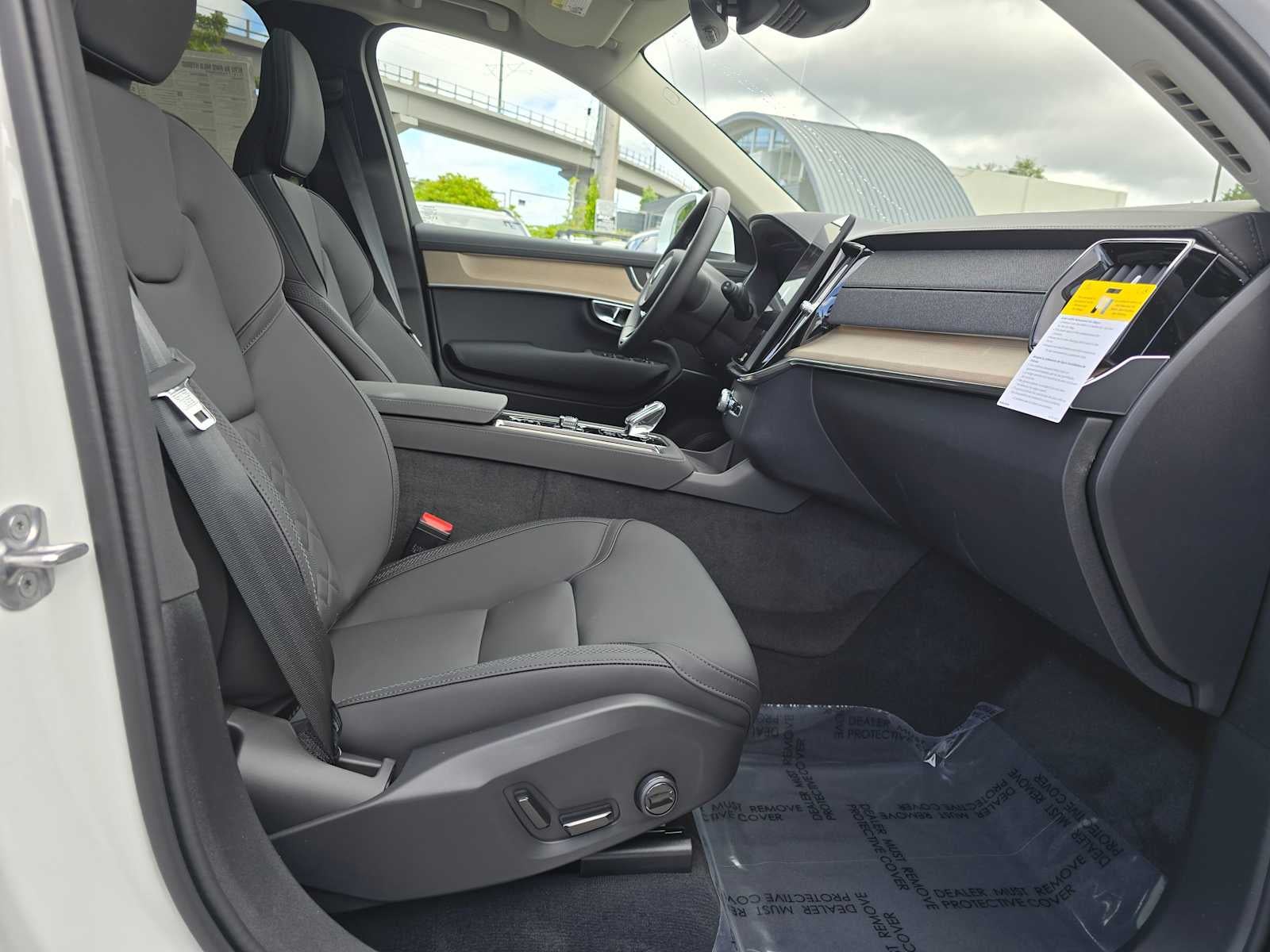 2026 Volvo XC90 Plus