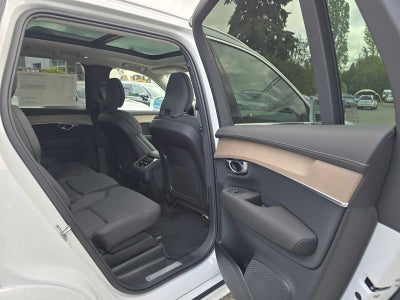 2026 Volvo XC90 Plus