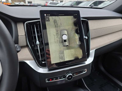 2026 Volvo XC90 Plus