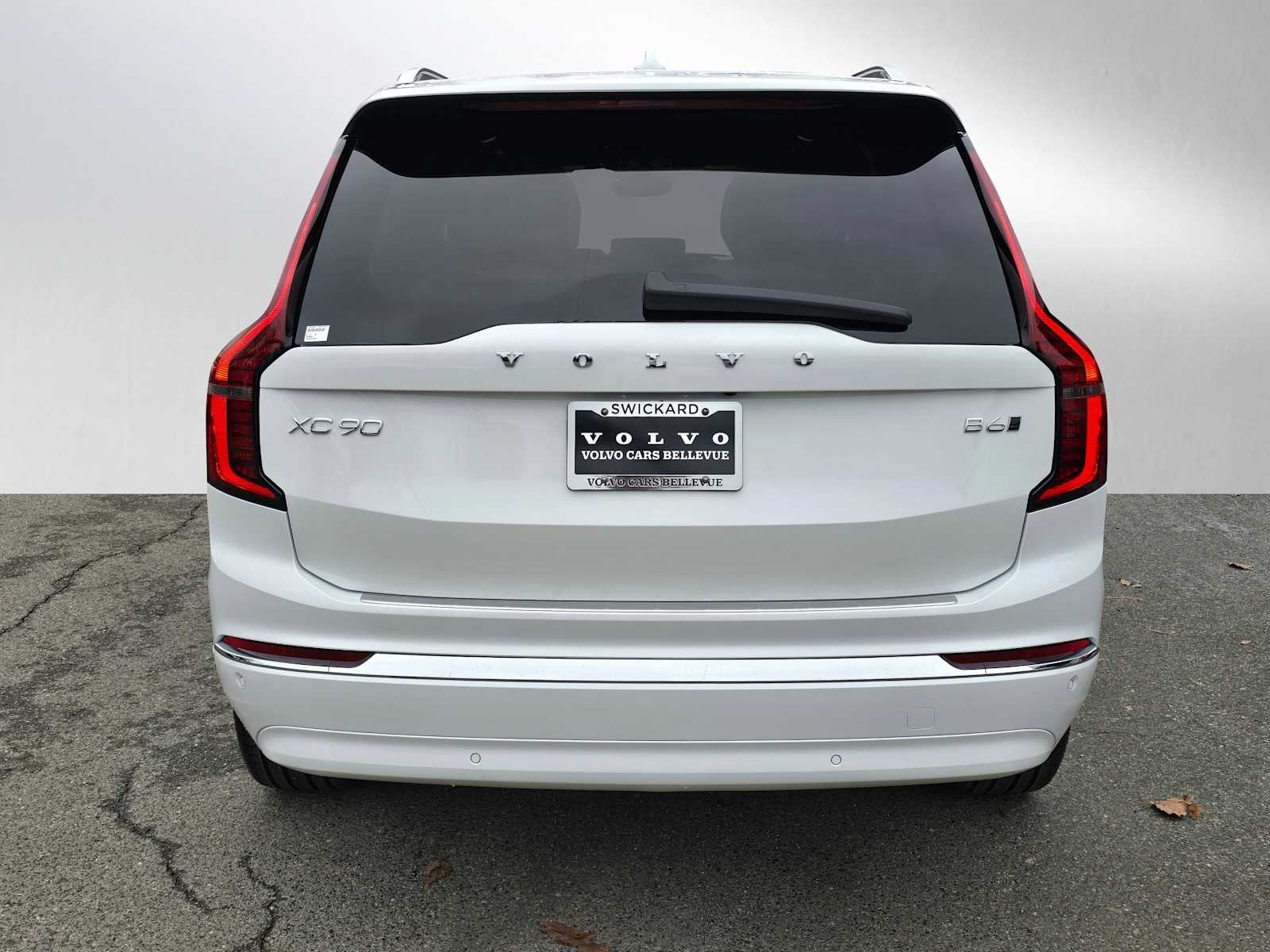 2026 Volvo XC90 Plus