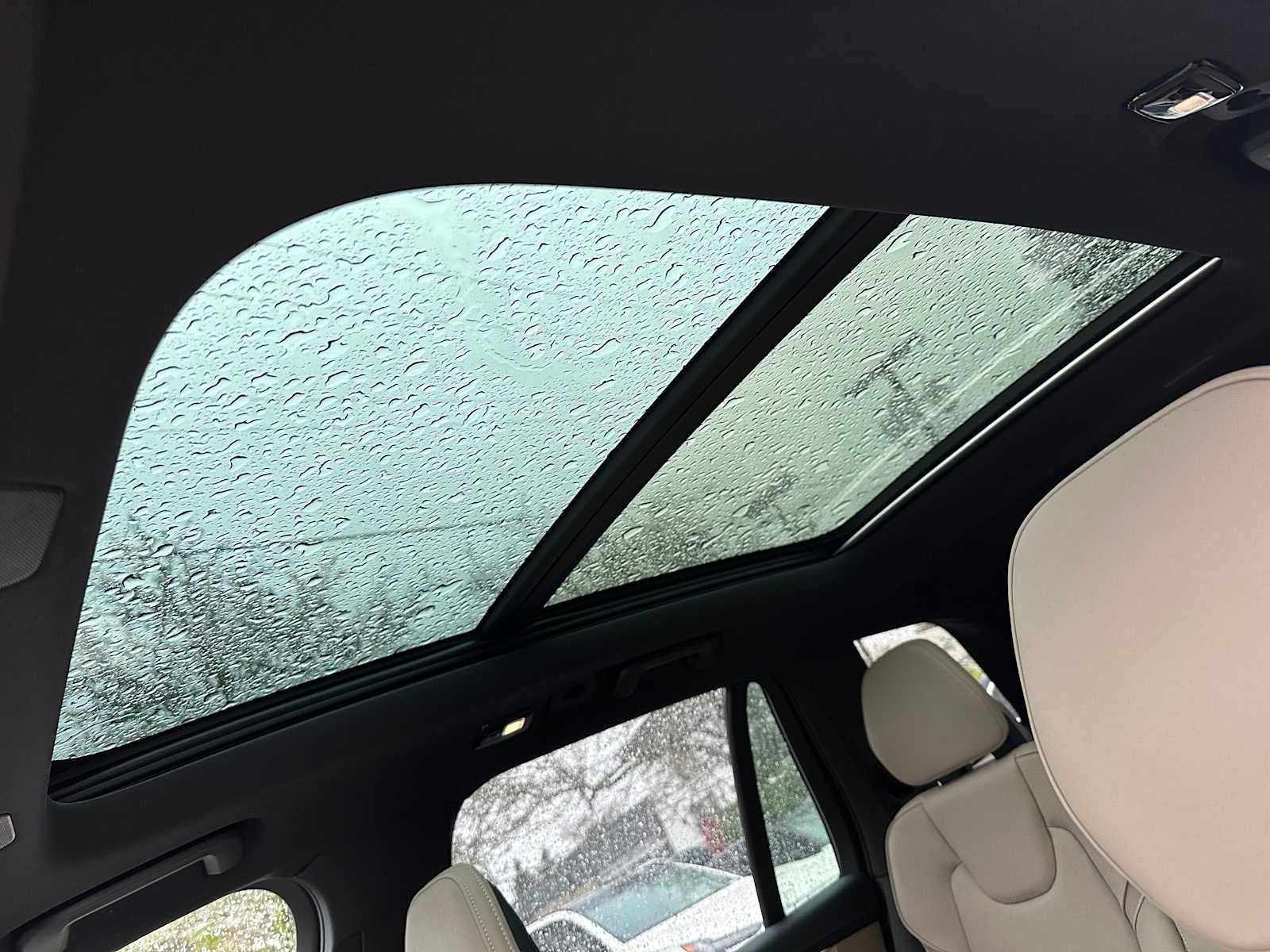 2026 Volvo XC90 Plus