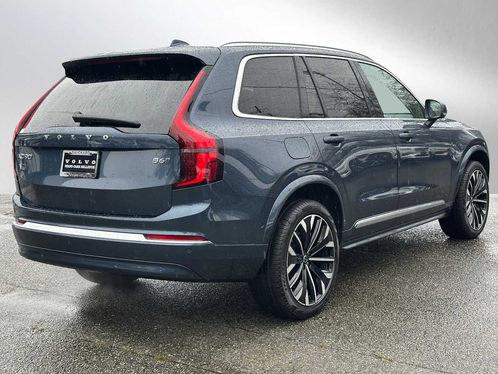 2026 Volvo XC90 Plus