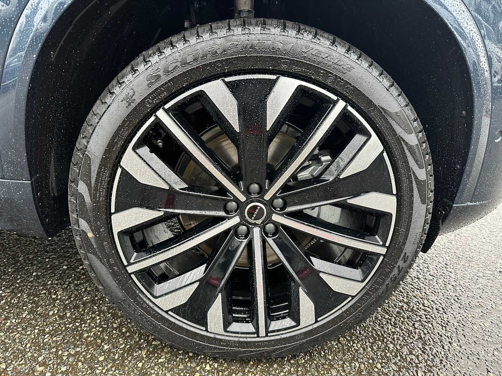 2026 Volvo XC90 Plus