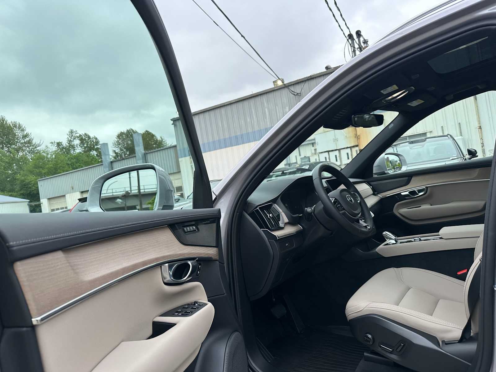 2026 Volvo XC90 Plus
