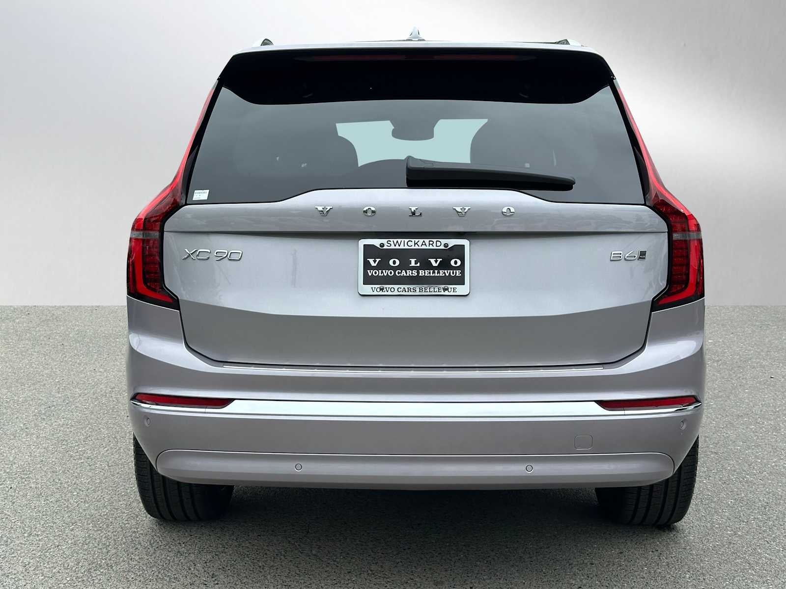2026 Volvo XC90 Plus
