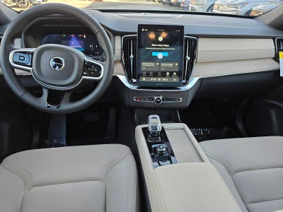 2026 Volvo XC90 Plus