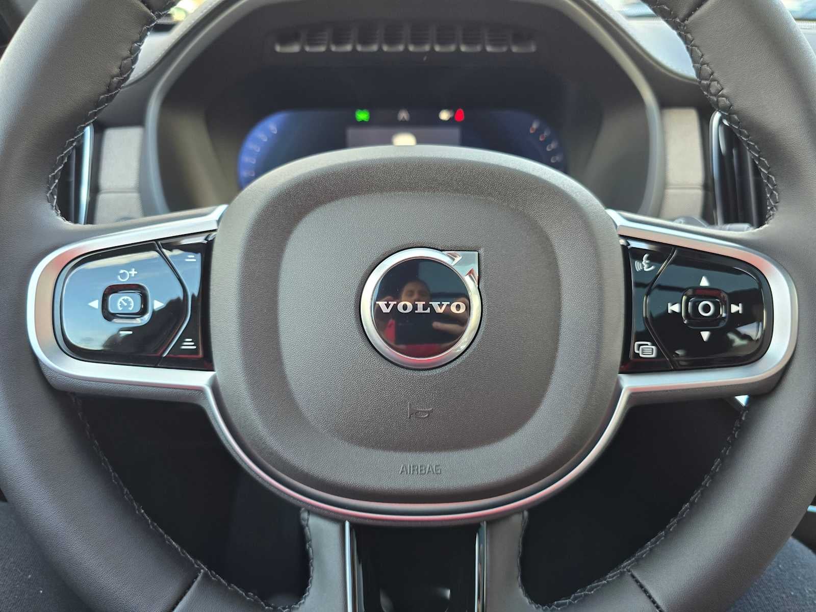 2026 Volvo XC90 Plus