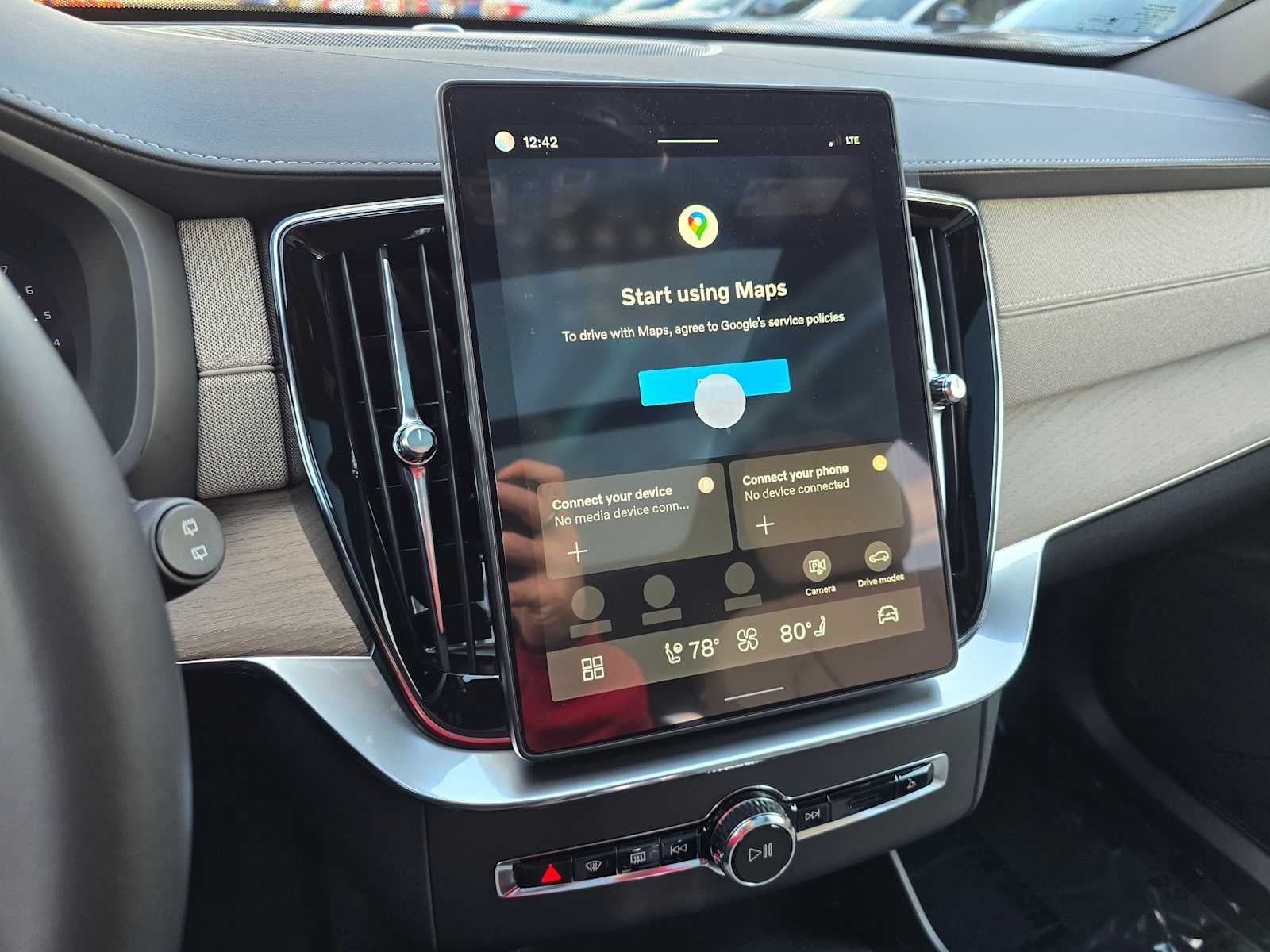 2026 Volvo XC90 Plus