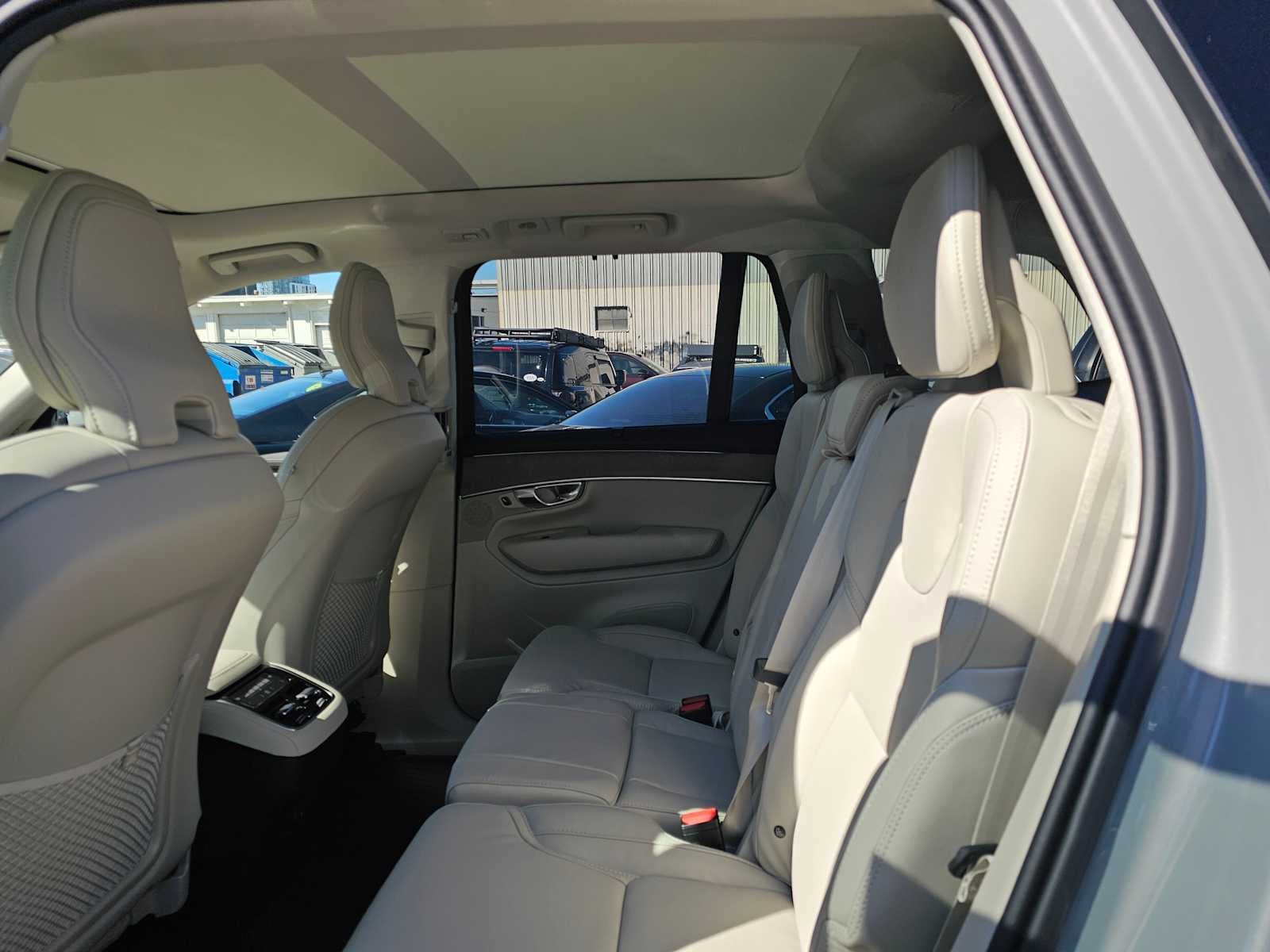2026 Volvo XC90 Ultra