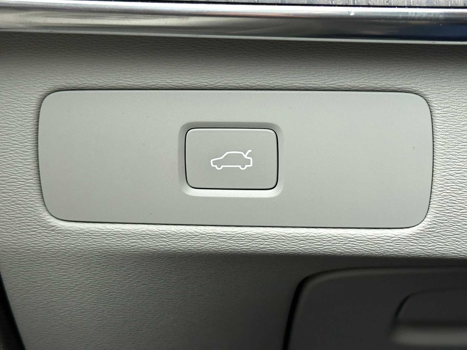 2026 Volvo XC90 Ultra