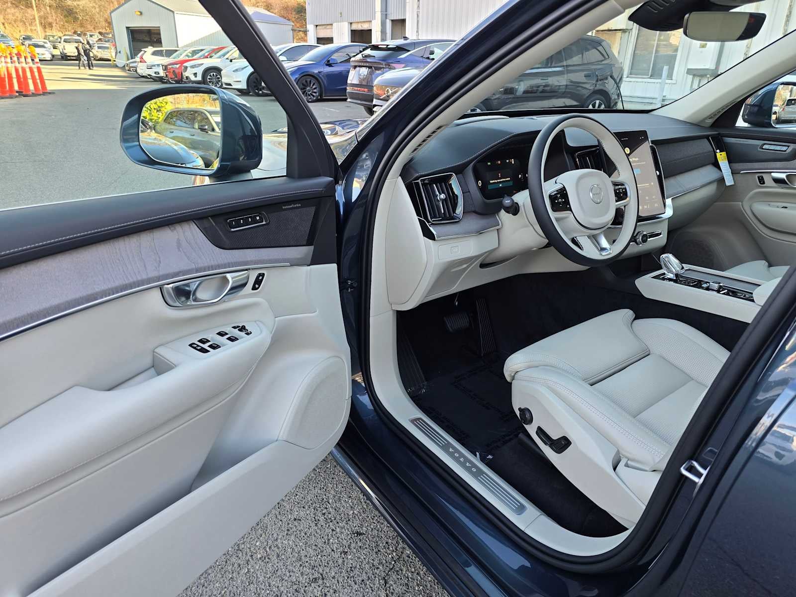 2026 Volvo XC90 Ultra