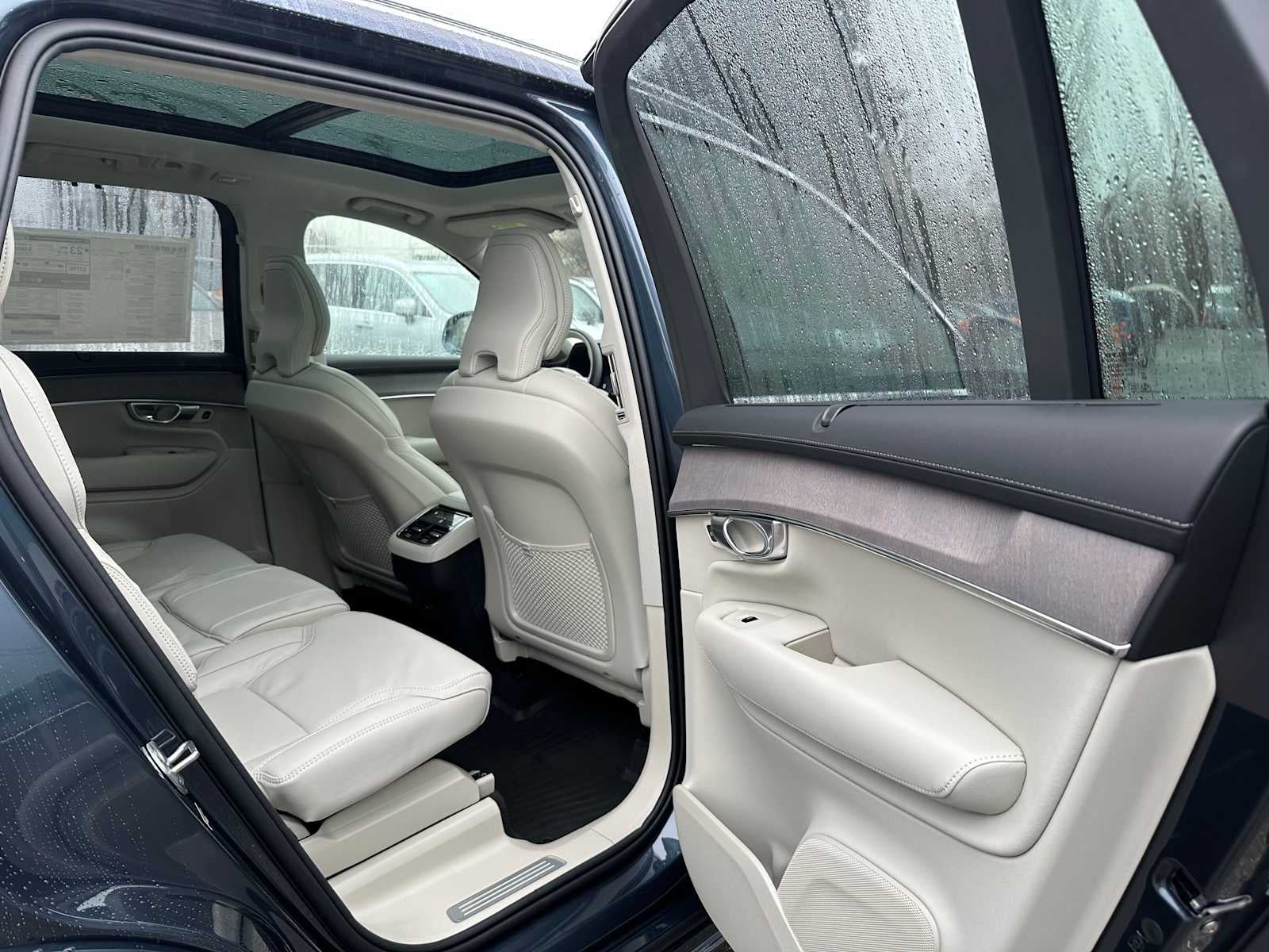 2026 Volvo XC90 Ultra