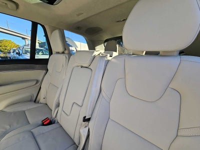 2025 Volvo XC90 Ultra