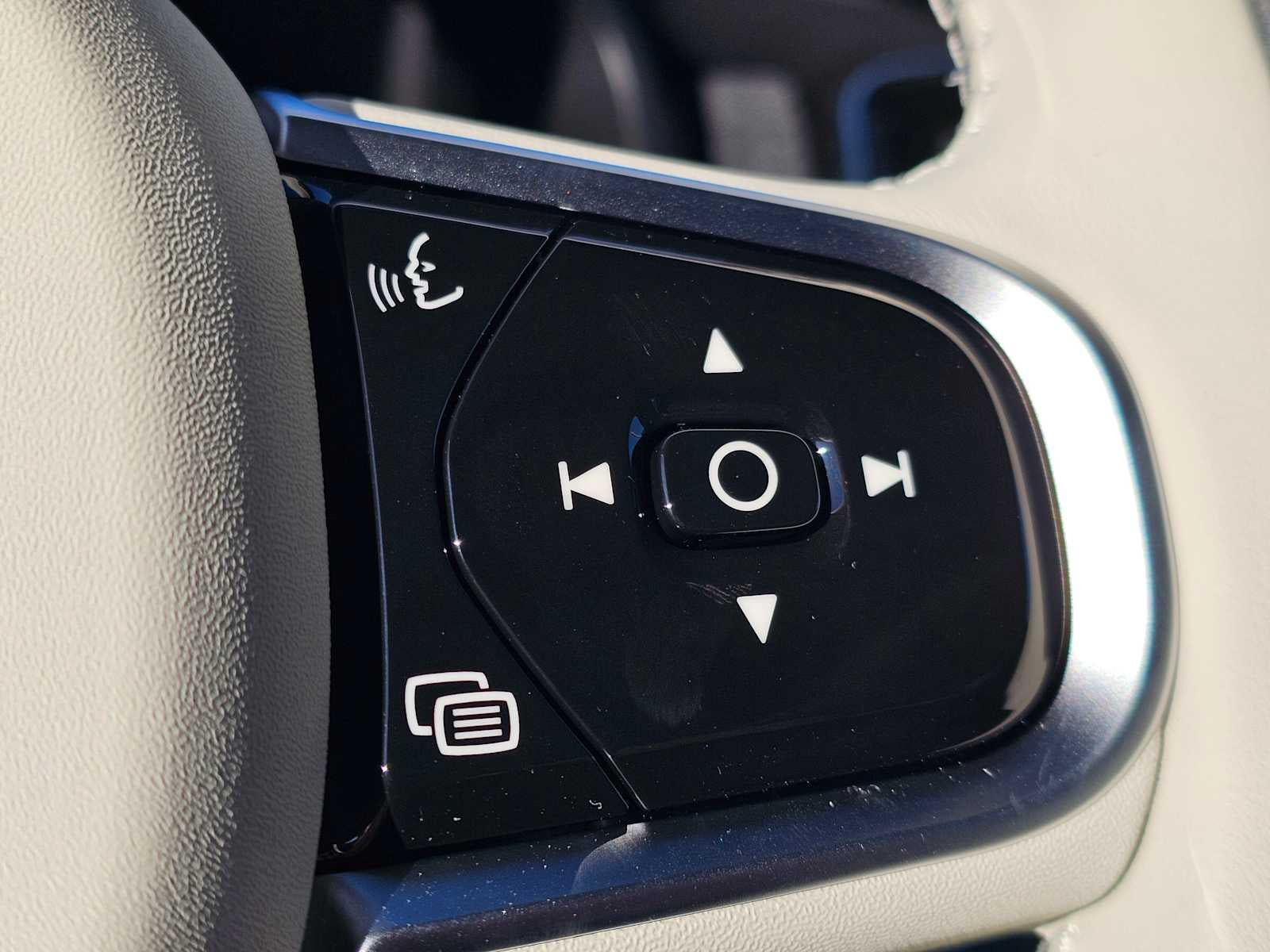 2025 Volvo XC90 Ultra