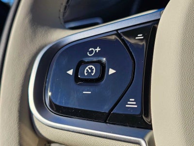 2025 Volvo XC90 Ultra