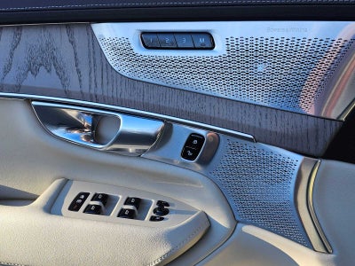 2025 Volvo XC90 Ultra