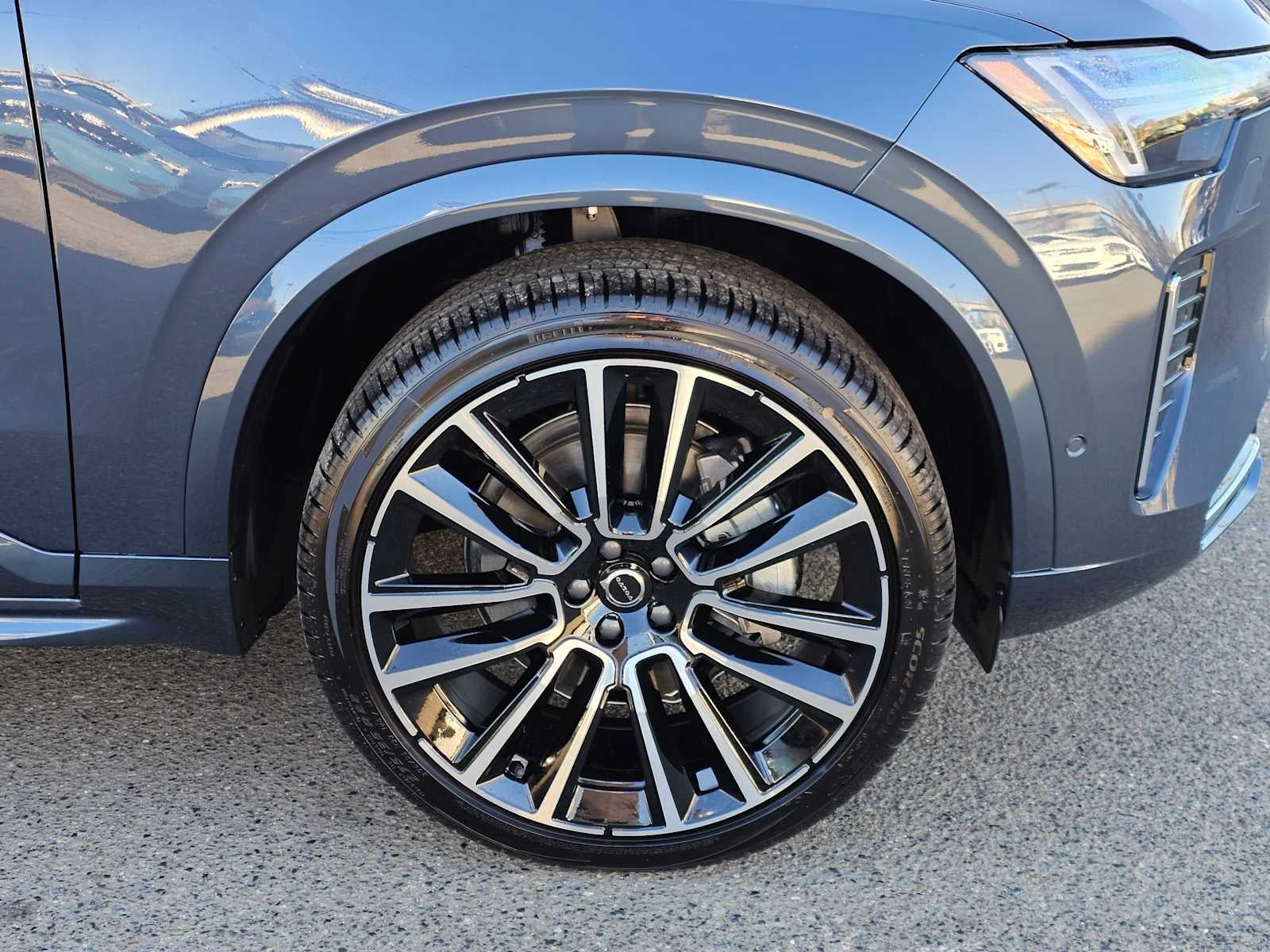 2025 Volvo XC90 Ultra