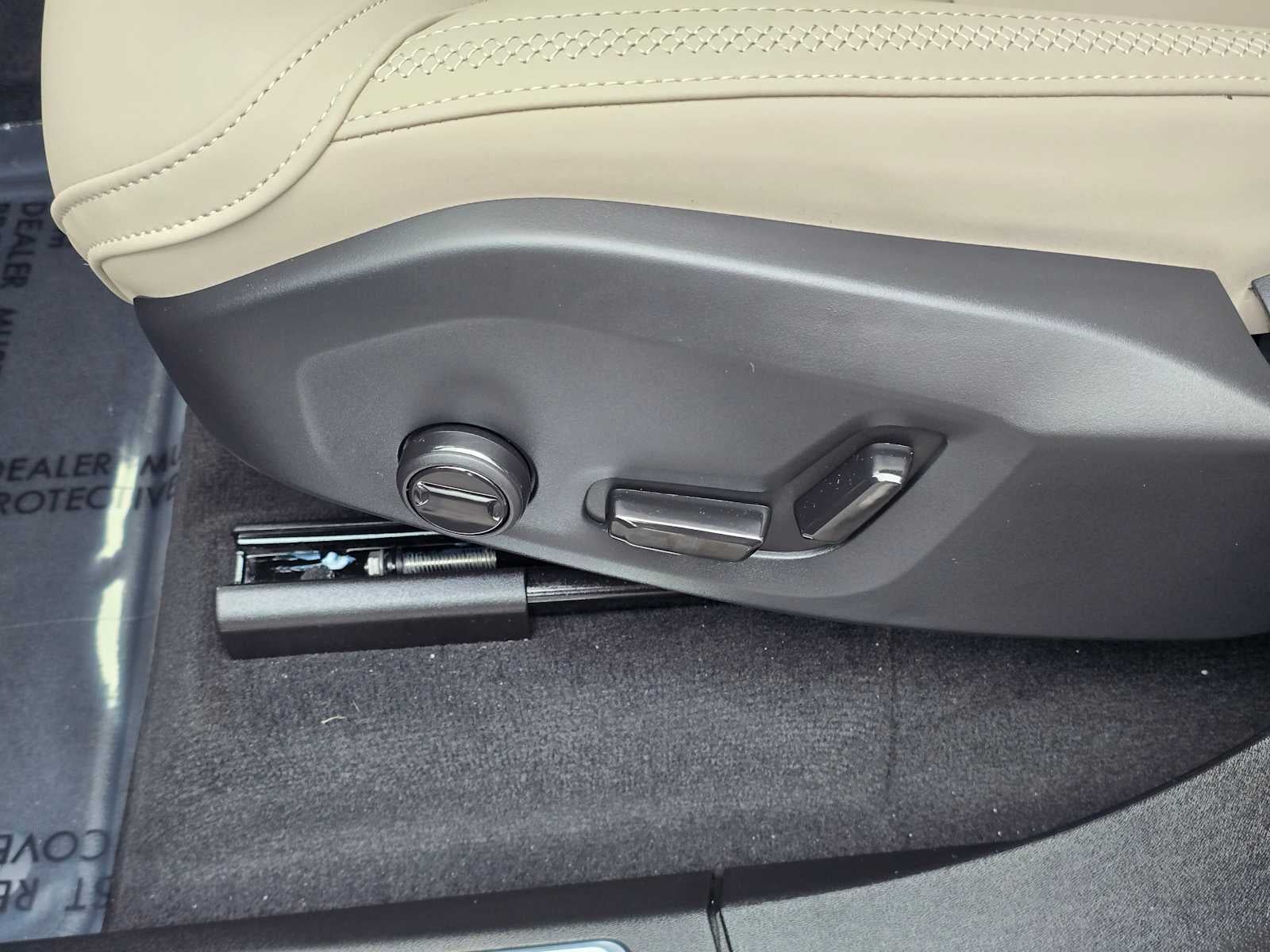 2026 Volvo XC90 Core