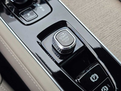 2026 Volvo XC90 Core