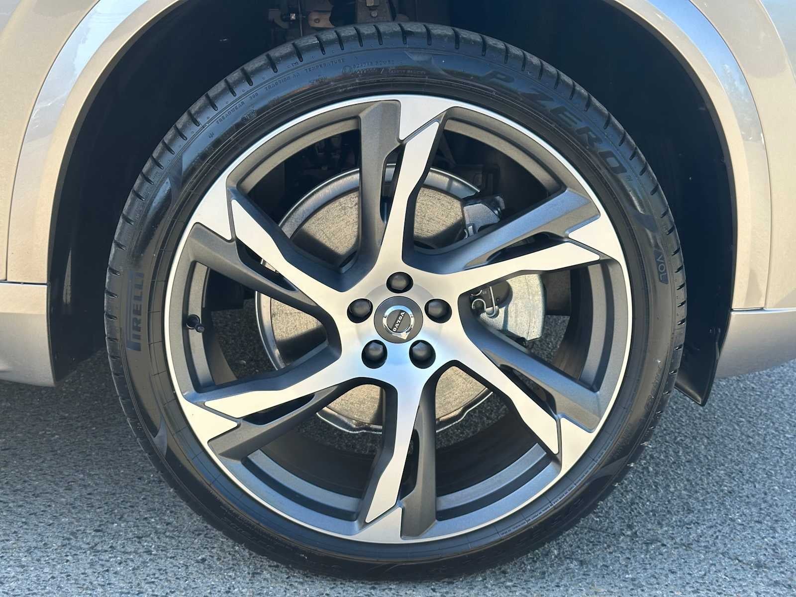 2026 Volvo XC90 Core