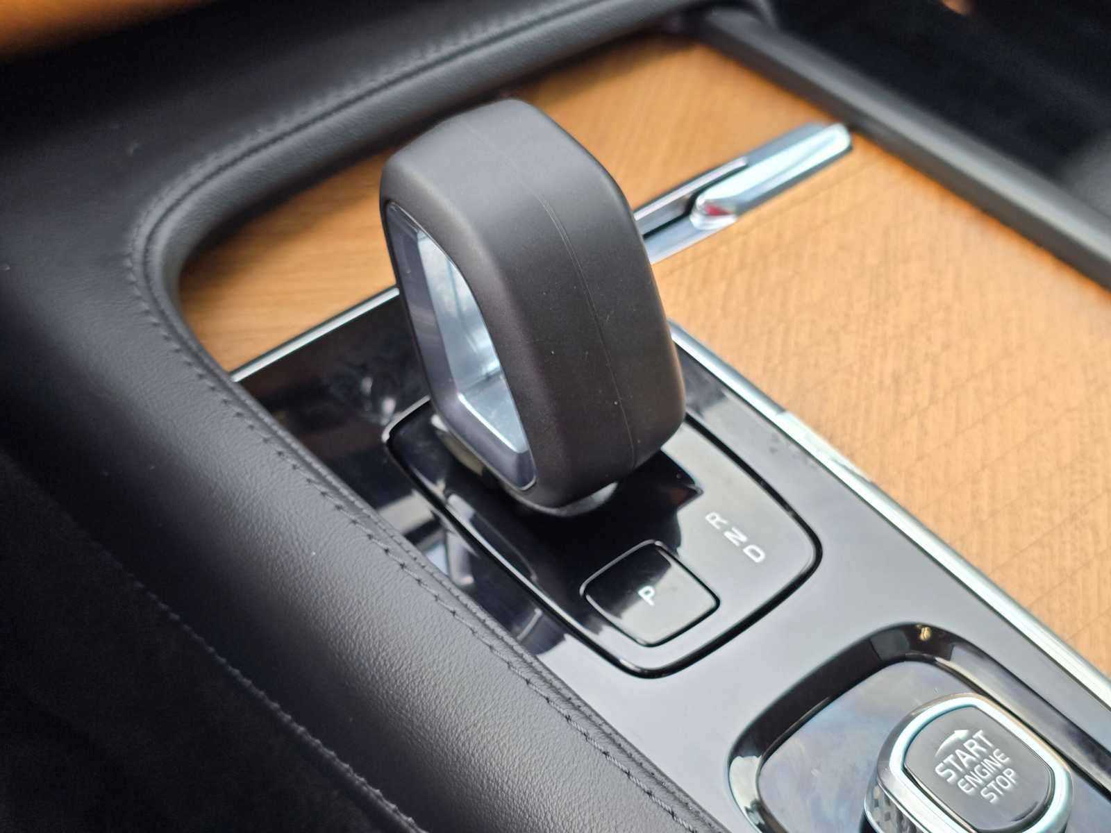 2023 Volvo XC90 Plus