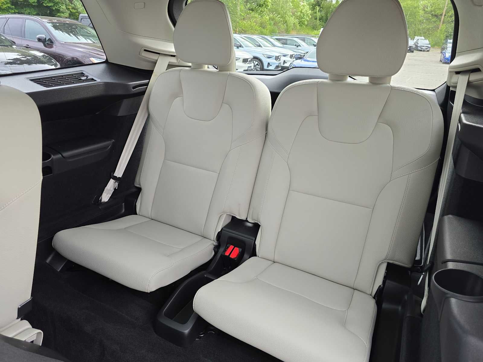 2023 Volvo XC90 Plus
