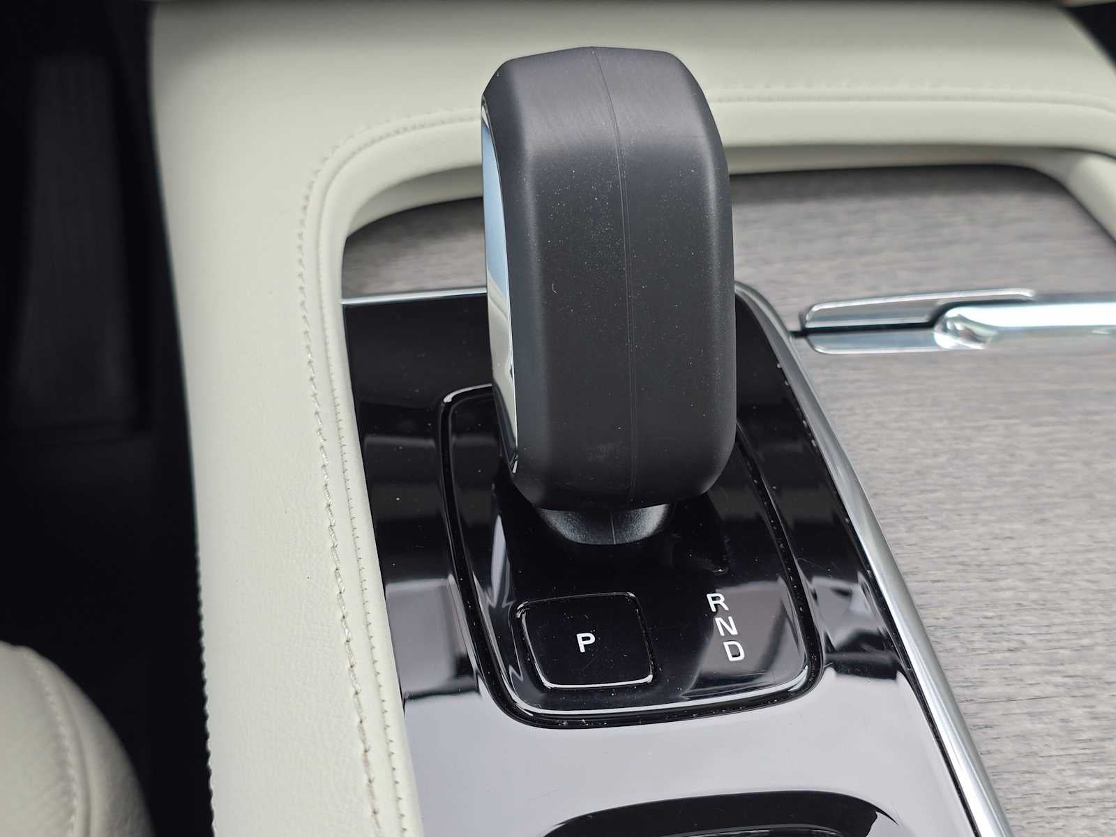 2023 Volvo XC90 Plus