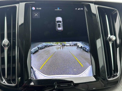 2023 Volvo XC60 Ultimate Bright Theme