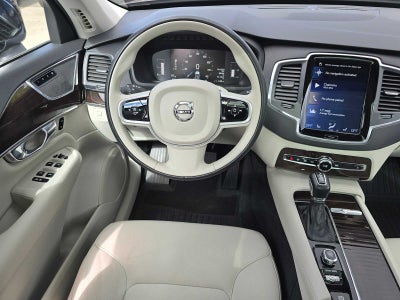 2019 Volvo XC90 Momentum