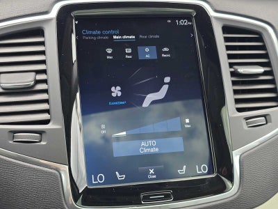 2019 Volvo XC90 Momentum