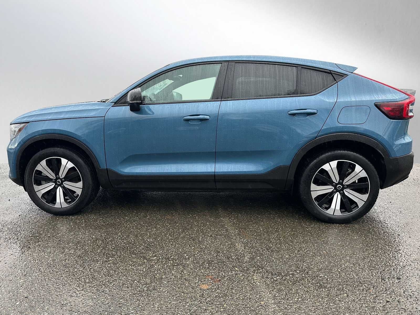 2023 Volvo C40 Recharge Pure Electric Plus