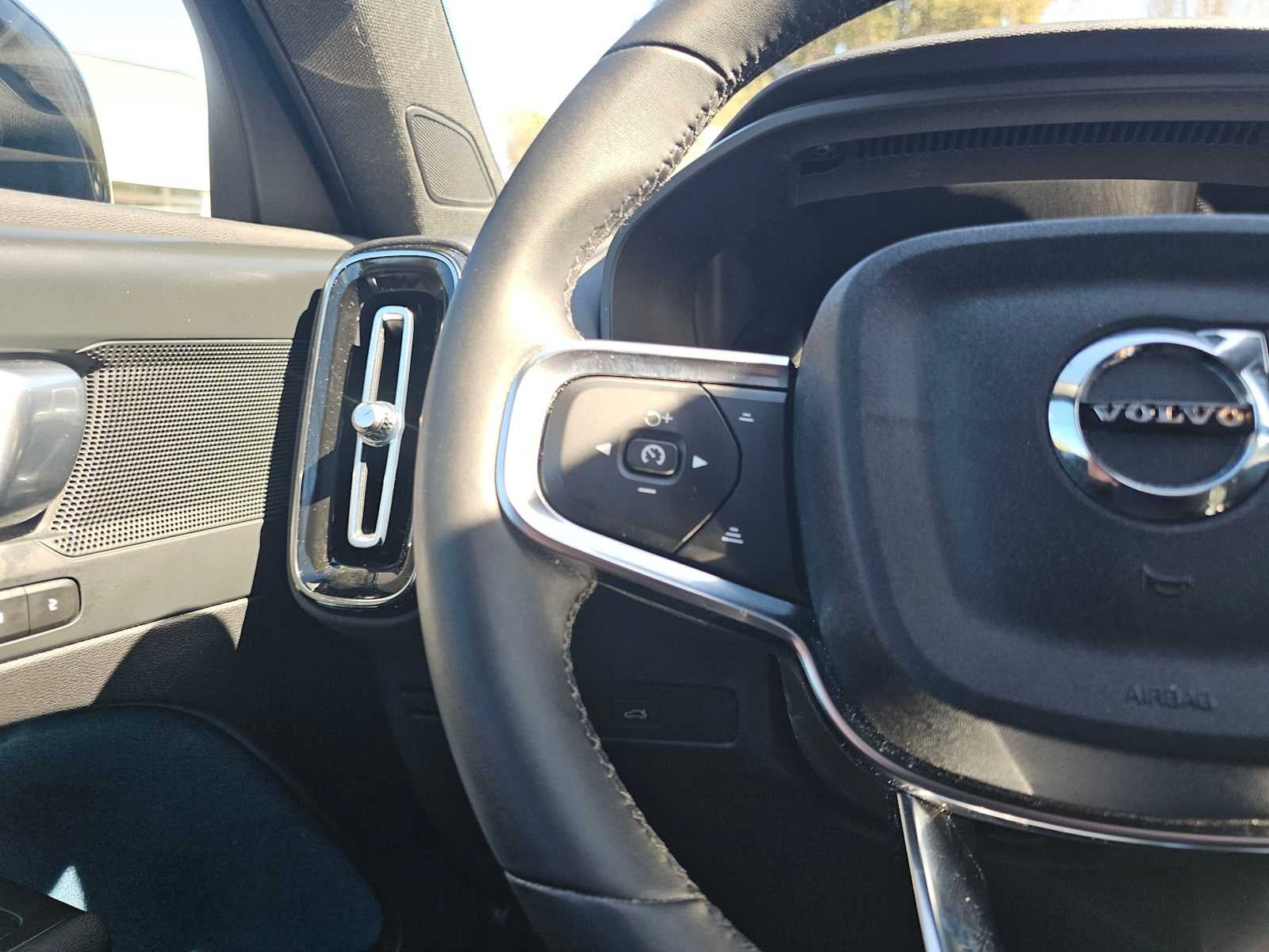 2023 Volvo C40 Recharge Pure Electric Plus