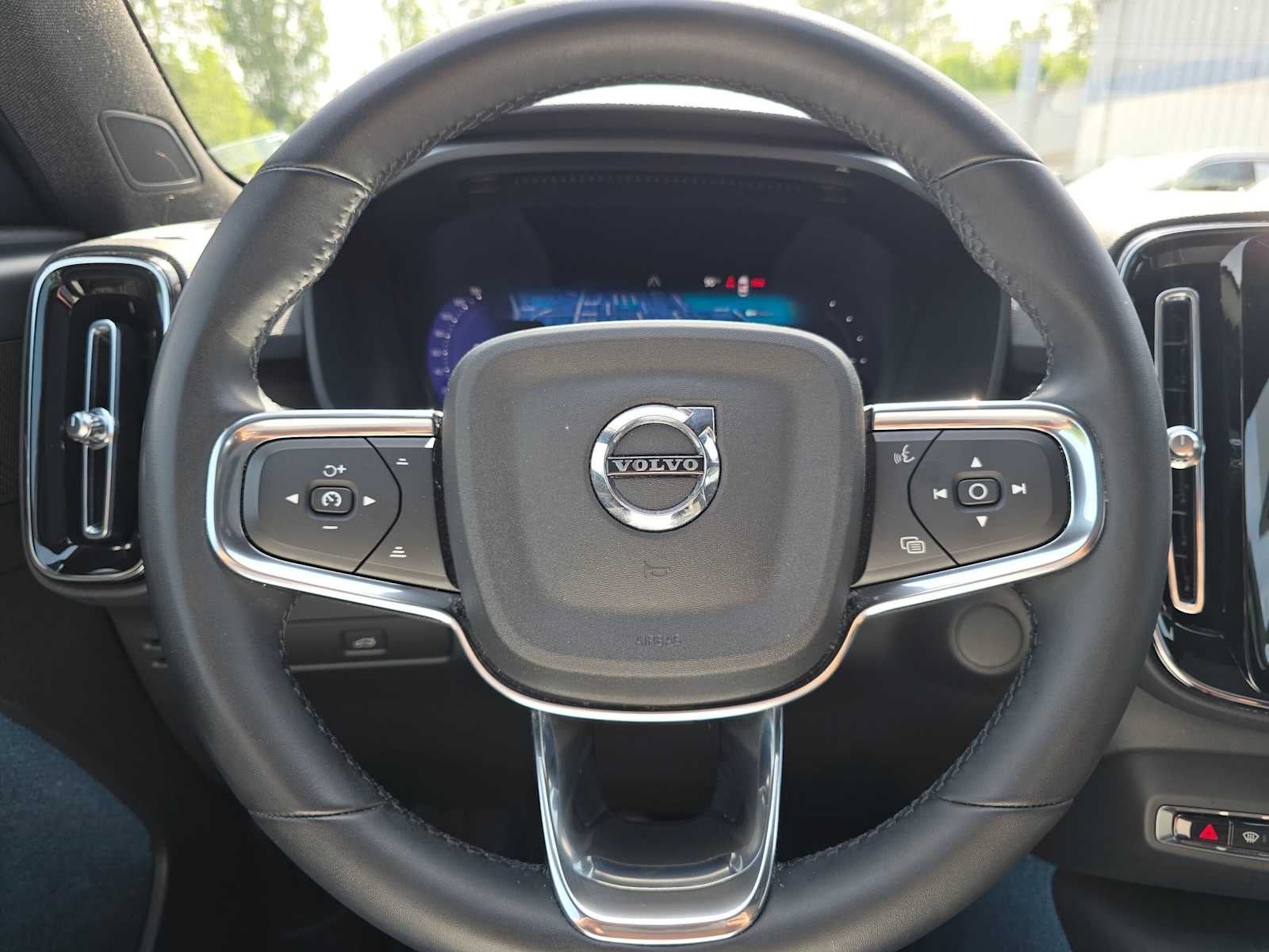 2023 Volvo C40 Recharge Pure Electric Ultimate